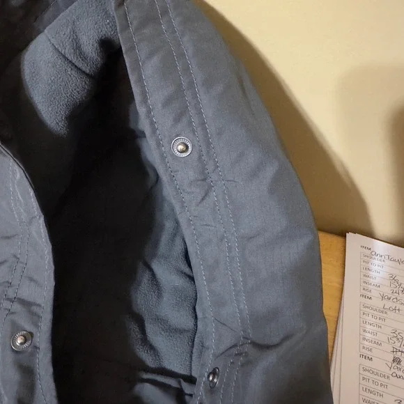 Hollister California Gray Hooded Rain Coat Jacket Red Plaid Lined Outerwear JR L - Picture 6 of 6